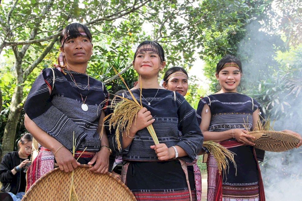 Preparing for cultural encounters encourages respectful interactions and deeper understanding of local communities